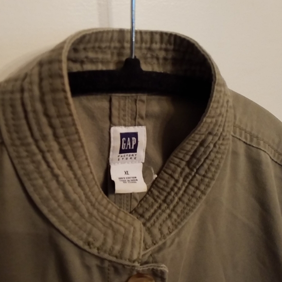 GAP jacket - Picture 3 of 3